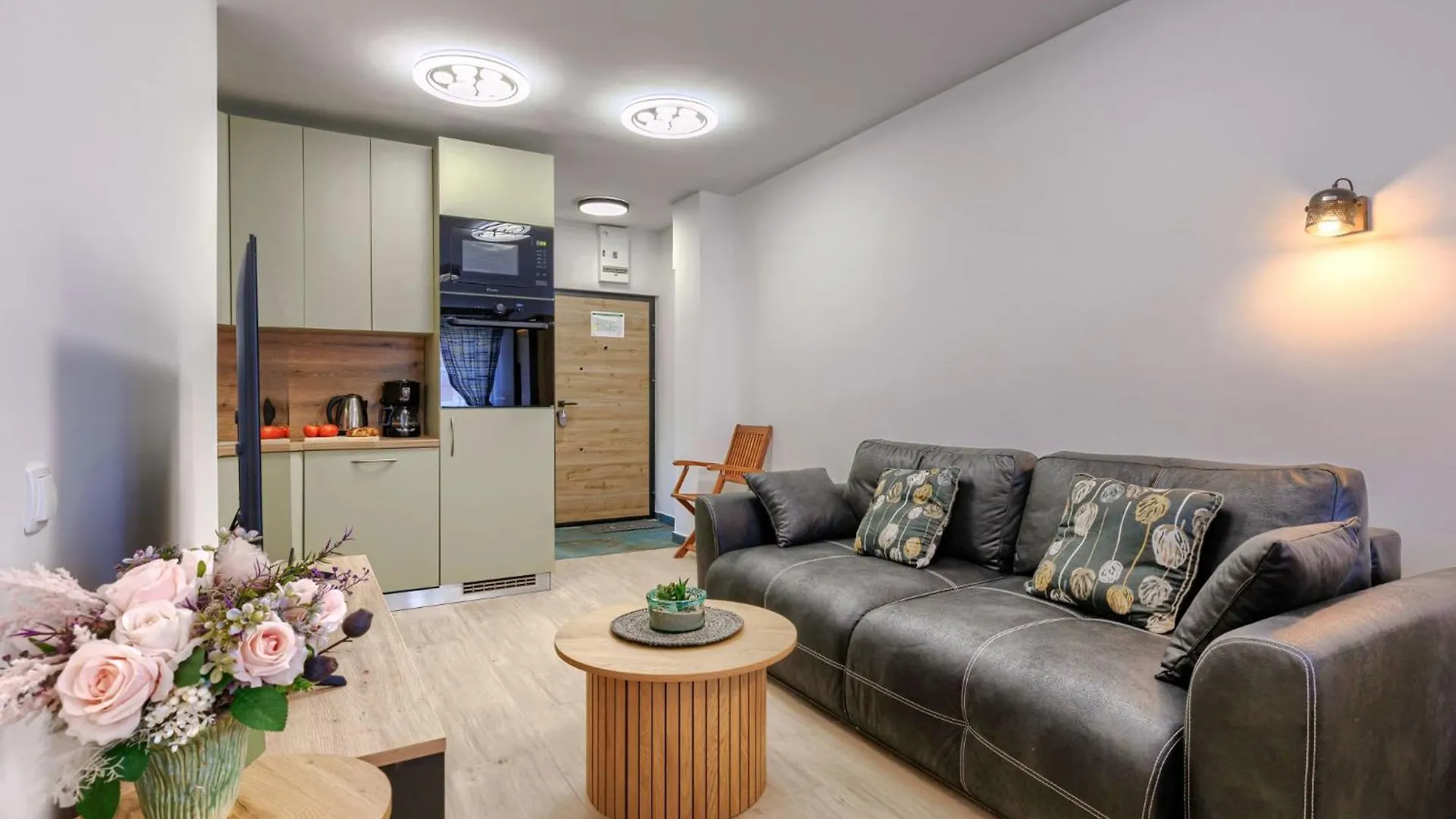 Apartment Darja By Interhome contacts